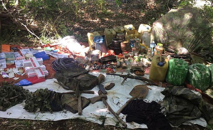 Pençe Harekatı'nda son durum - 3 sığınak imha edildi