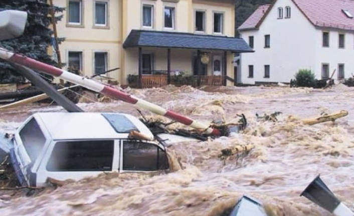 Çin’de sel 2 milyon kişiyi etkiledi