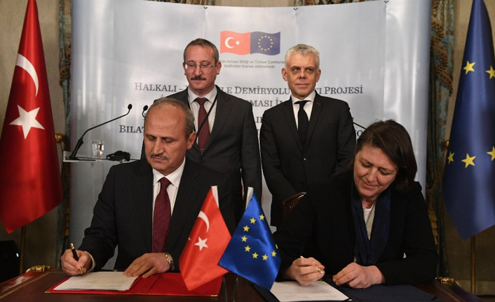 Yüksek standartlı demir yolu bağlantısı için imzalar atıldı!