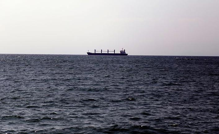 Umman Körfezi'nde iki tankerde patlama!