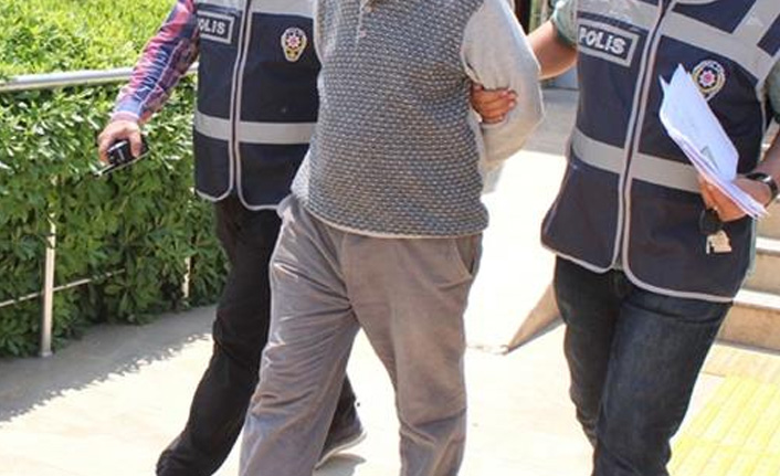 Alışveriş merkezinde iğrenç olay!