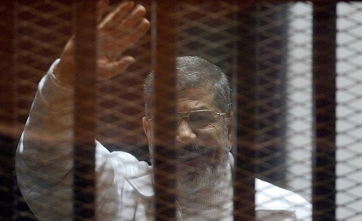 Muhammed Mursi'nin cenazesi defnedildi