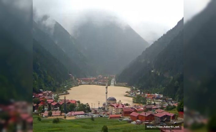 Yağmur sonrası Uzungöl'ü görenler gözlerine inanamadı!