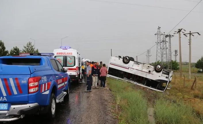 Kaza: 27 turist yaralandı