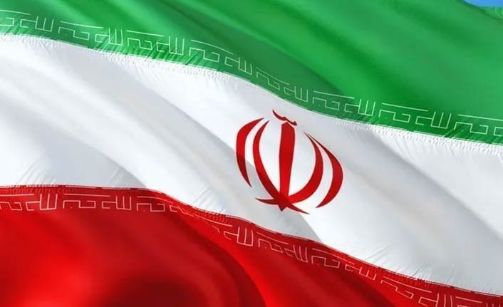 İran'dan ABD'ye askeri saldırı uyarısı