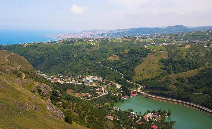 Sera Gölü turistleri bekliyor