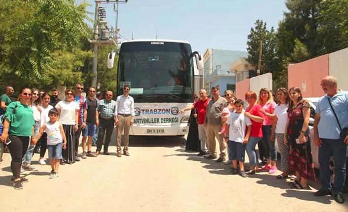 Trabzon'dan Derik'e ziyaret
