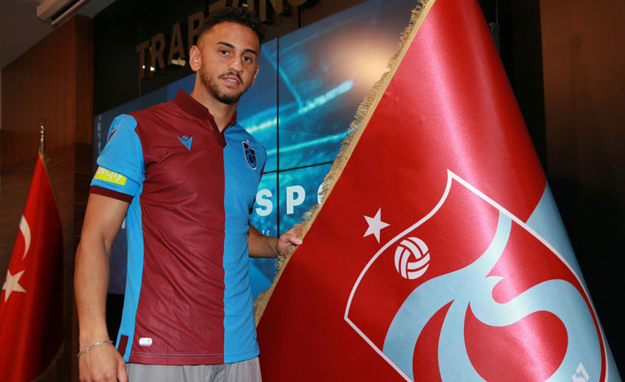 Ahmet Canbaz kimdir?