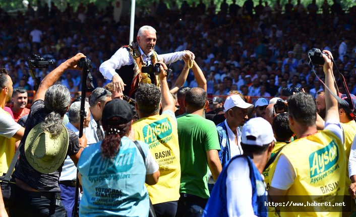 Trabzonlu işadamı 9. kez Kırkpınar ağası oldu