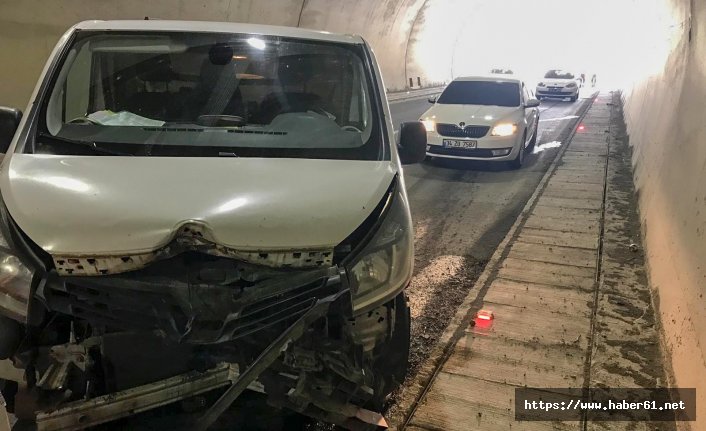 Trabzon'da tırın yedek lastiği koptu! Facianın eşiğinden dönüldü!