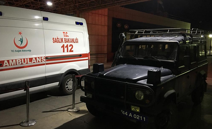 Özel harekat polisleri kaza yaptı