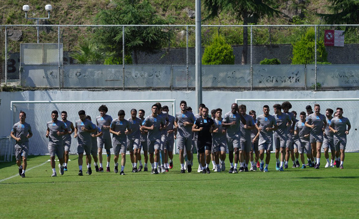 Trabzonspor'un kamp kadrosu belli oldu mu? Kadroda kimler var?