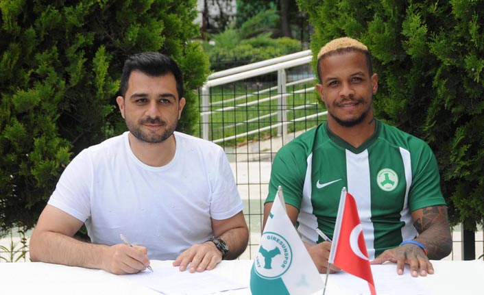 Giresunspor, Yonathan Del Valle ve Mehmet Taş ile Resmi Sözleşme İmzaladı