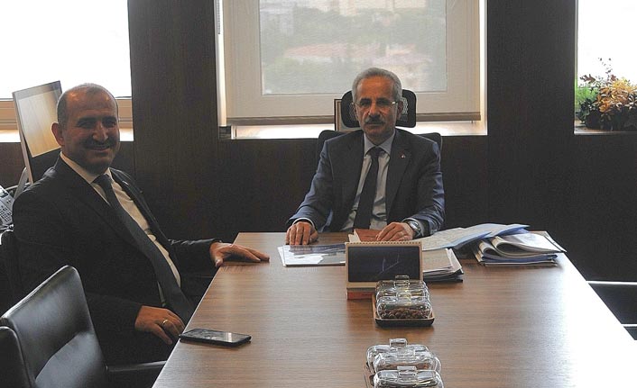 Vatandaşın taleplerini genel müdüre iletti