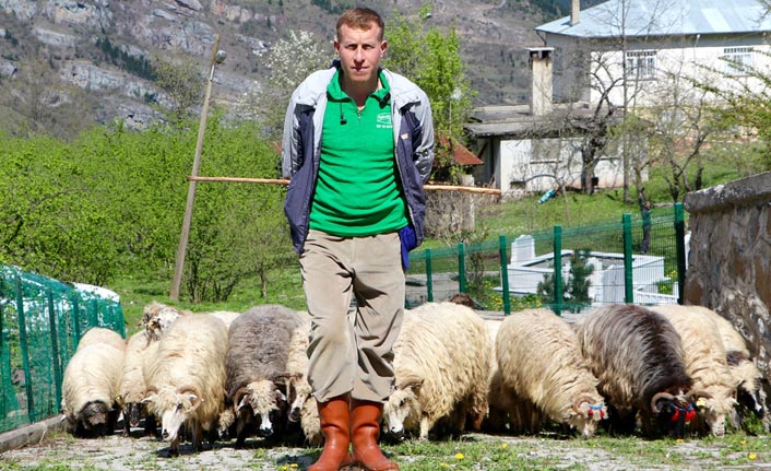 İstanbul'daki işini bıraktı huzuru Trabzon'daki köyünde buldu