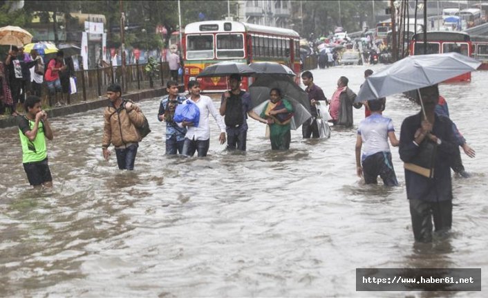 Hindistan'da ölü sayısı artıyor