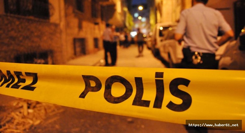  Güne ceset kokusu ile uyandılar