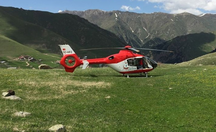 Trabzon'daki hava ambulansının yoğun mesaisi | Trabzon Haberleri