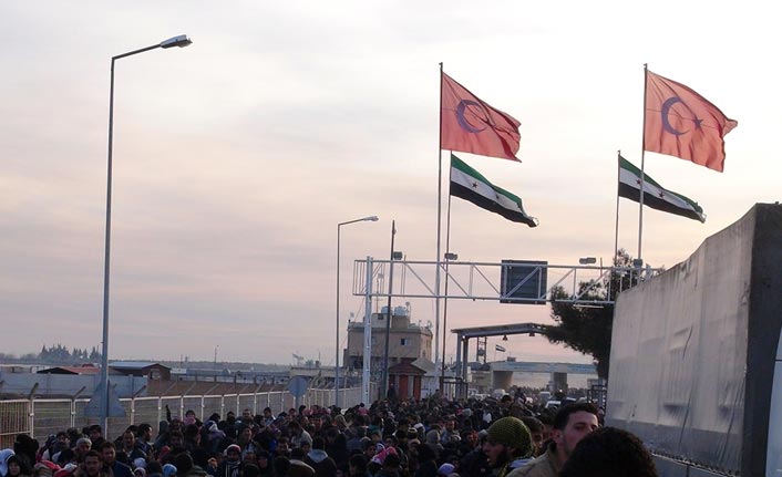 Türkiye'ye göç edenlerin sayısı arttı