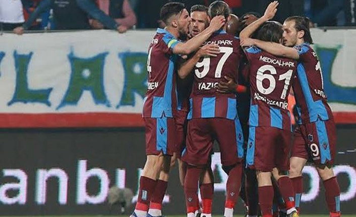 Trabzonspor'dan Sparta Prag'a yakın takip