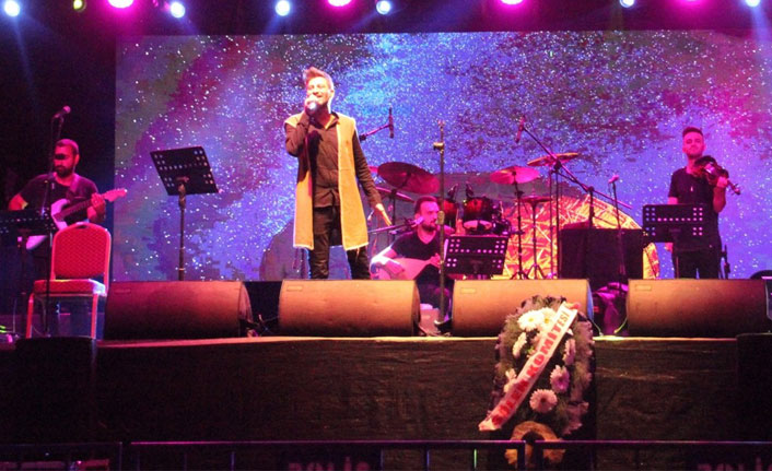 Bayburt'ta şölenlerin 5. gününde Karadeniz rüzgârı esti