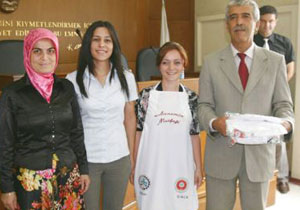 Ordu'da Kadınlara Yemek Kursu