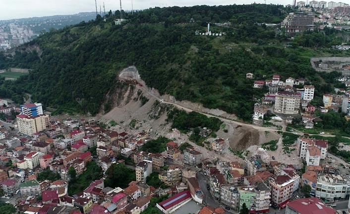 Doğal sit alanı Boztepe'de tünel ve yol inşaatına tepki