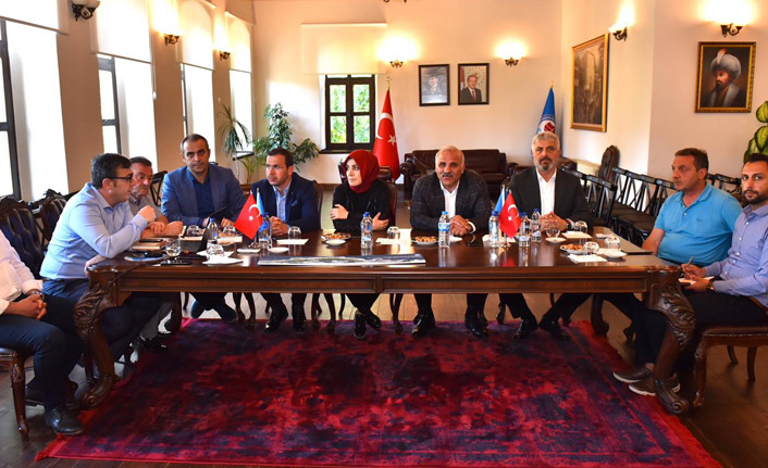 Zorluoğlu Trabzon'daki son durumu vekillere iletti