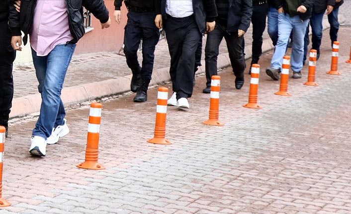 23 şüpheli hakkında FETÖ'den gözaltı kararı