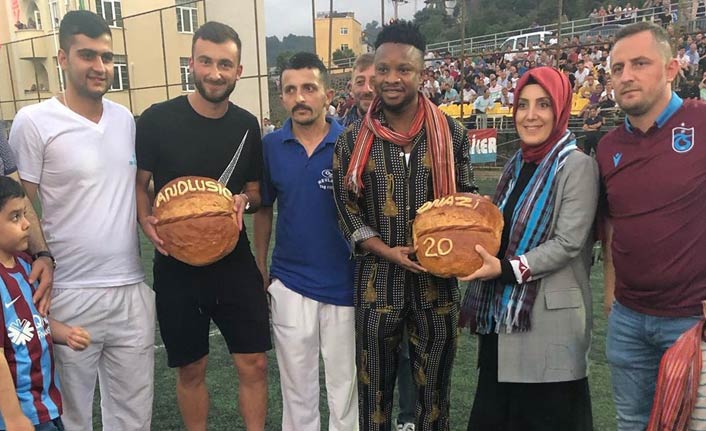 Onazi ve Andusic Vakfıkebir'de taraftarla buluştu