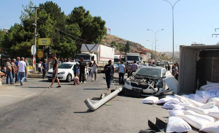 Afyonkarahisar'da feci kaza!