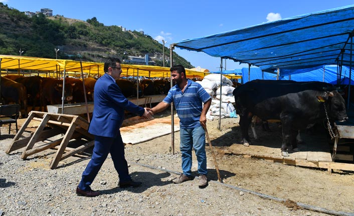 Ortahisar kurbana hazır