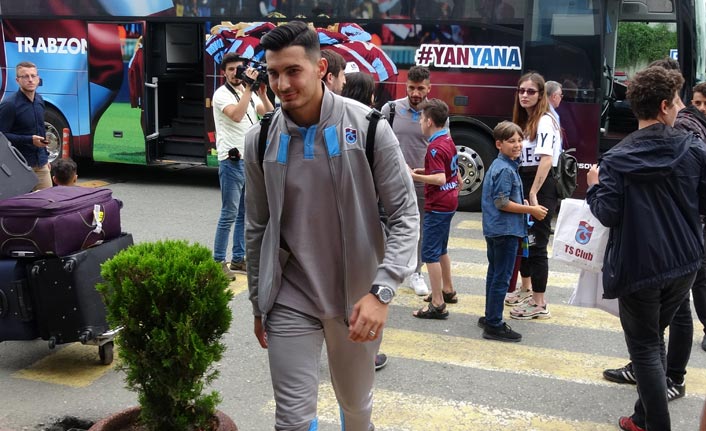Trabzonspor Prag’a tur için uçtu