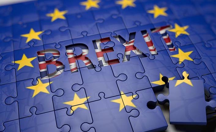 AB İngiltere ile Brexit'i görüşmeye hazır