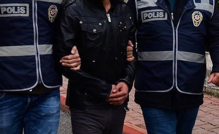 Maçka’daki Evde Cephanelik Bulundu: İki Şüpheli Gözaltına Alındı