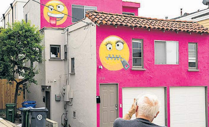 Komşulara emojili cevap!