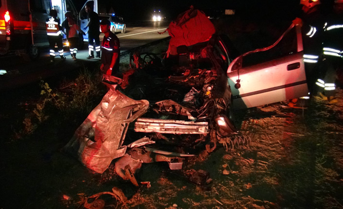 Zincirleme kaza: 2 ölü 5 yaralı