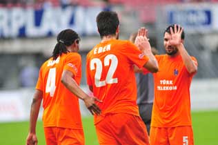 Trabzonspor:3-Maastricht:1