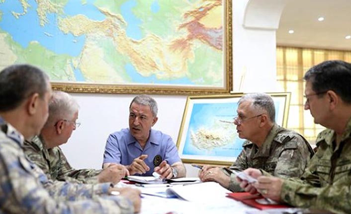 Bakan Akar'dan ABD ve Rusya'ya kritik Suriye mesajı