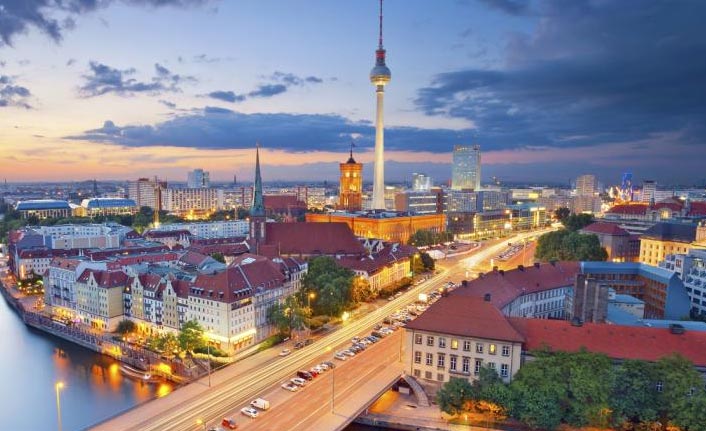 Almanya'dan çarpıcı iltica raporu - Eğitimliler Türkiye'den...