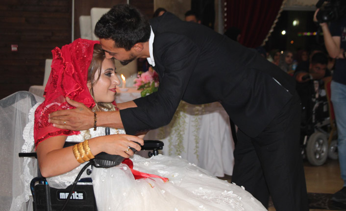 Engelleri yıkan aşk hikayesi