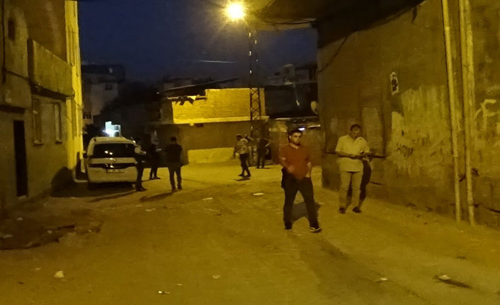 Akrabalar arasında silahlar konuştu: 4 yaralı