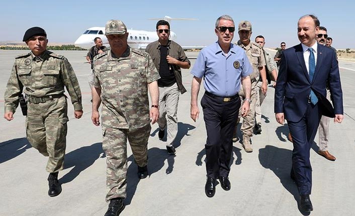 Akar ve TSK'nın komuta kademesi Şanlıurfa'da