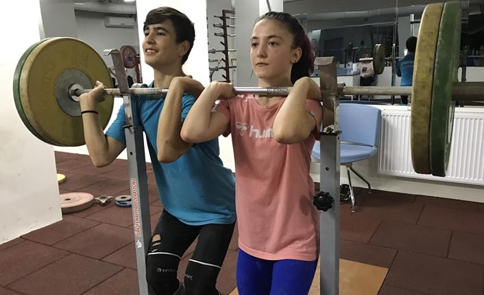 Hayallerini olimpiyat şampiyonluğu süslüyor