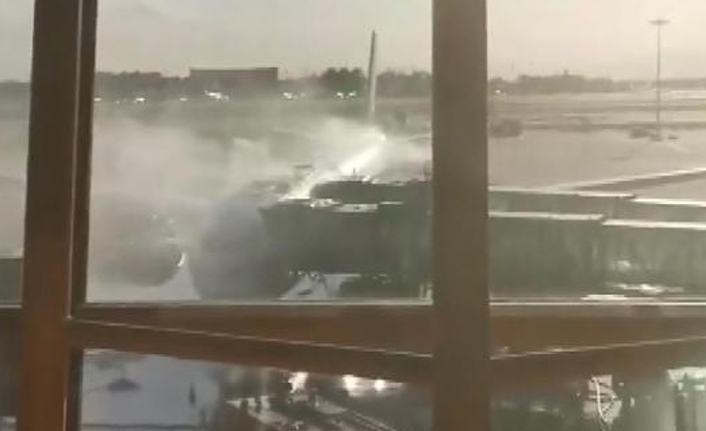 Yolcu uçağında yangın paniği