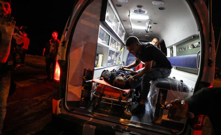 İsrail Gazze'ye saldırdı