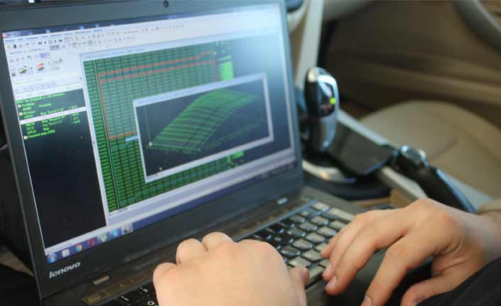 Araç yazılımı uygulamalarına talep arttı