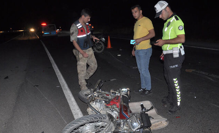 Gaziantep'te motosikletler çarpıştı!