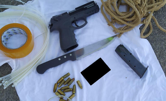 Eşinin ihbarı sonrası yakalandı! Üstünden çıkanlar şoke etti