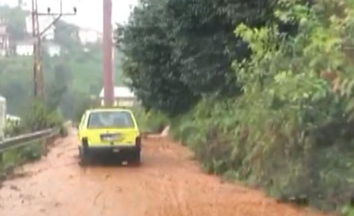 Rize'de yağış etkili oldu